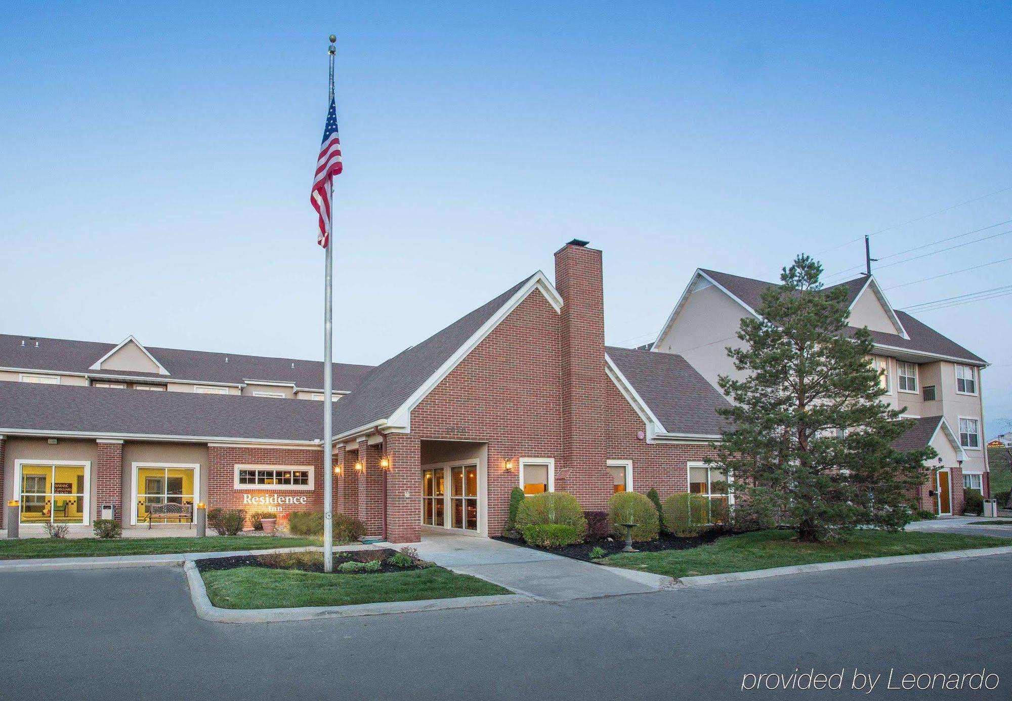 Residence Inn Topeka Zewnętrze zdjęcie