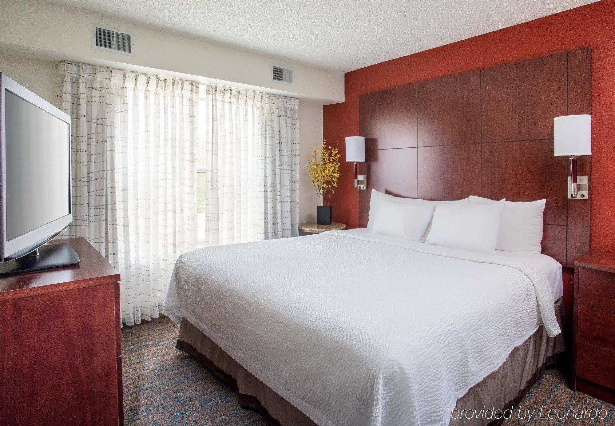 Residence Inn Topeka Zewnętrze zdjęcie