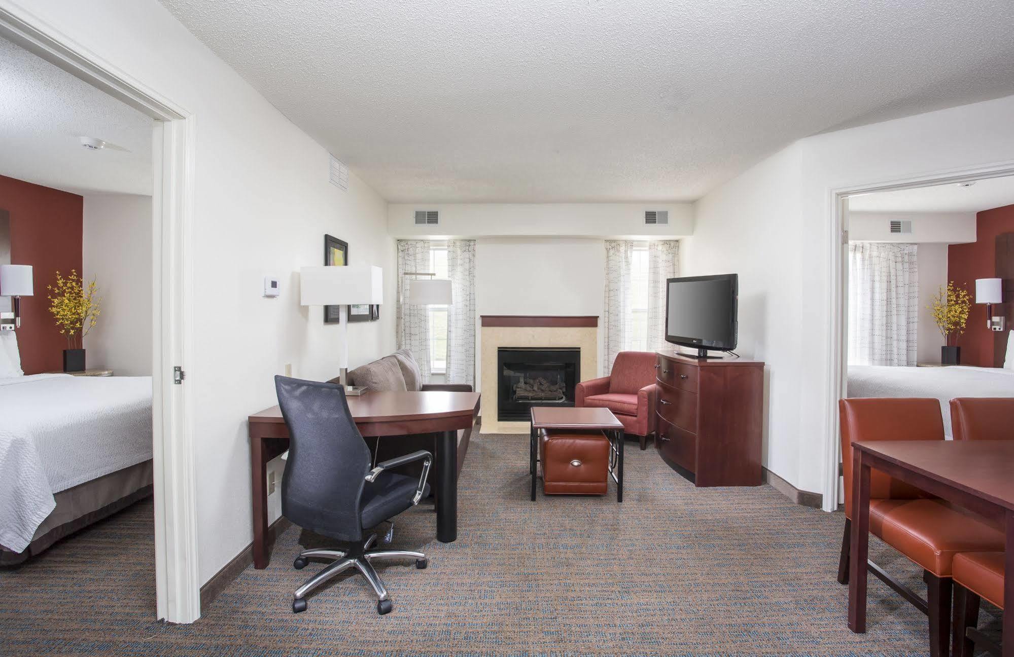 Residence Inn Topeka Zewnętrze zdjęcie