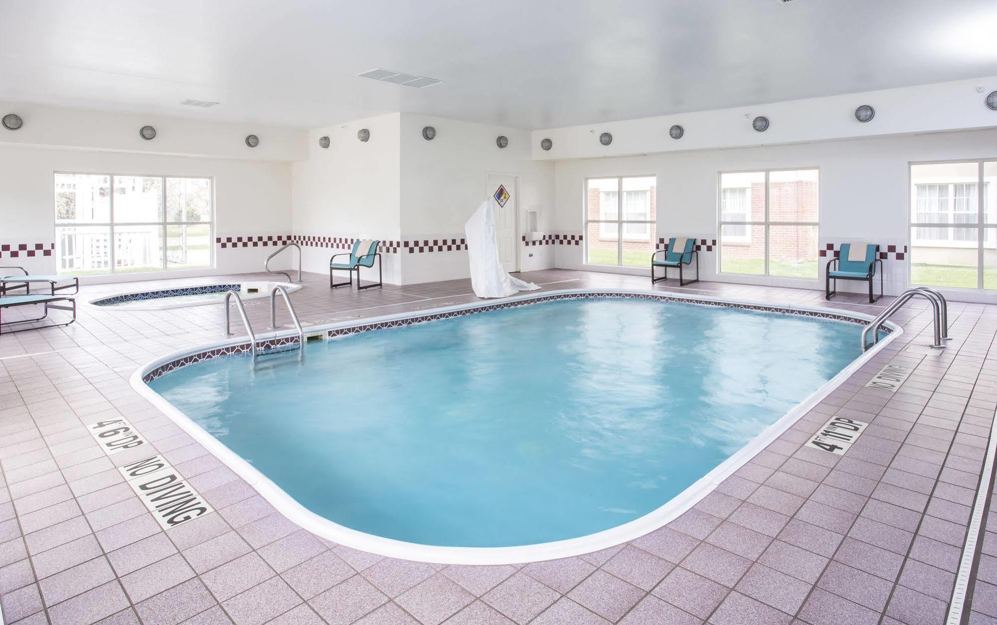 Residence Inn Topeka Zewnętrze zdjęcie